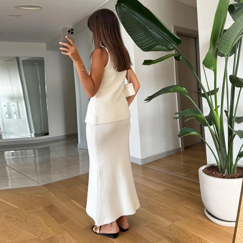 Elegant Knit Two Piece Set Women Vest and Midi Skirt Elegant Knit Two Piece Set Women Vest and Midi Skirt