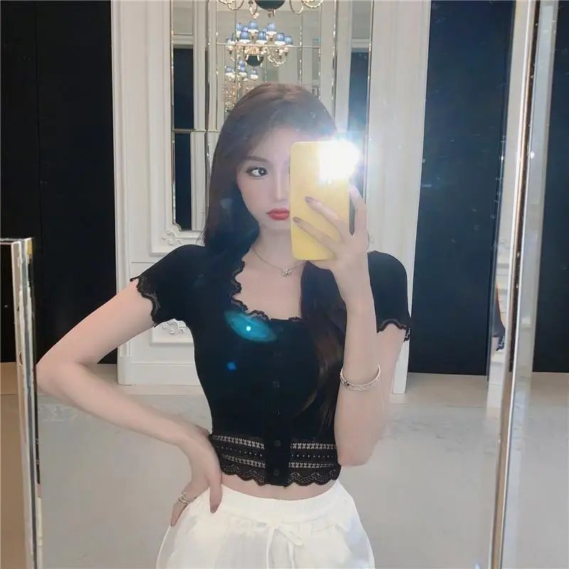 Black Lace Short Sleeve Slim Fit Crop Top Black Lace Short Sleeve Slim Fit Crop Top