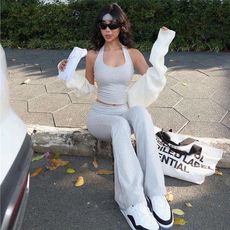 Women Halter Neck Crop Top Flare Pants Set Women Halter Neck Crop Top Flare Pants Set
