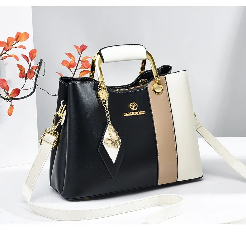 Women Contrast Color Large Capacity Shoulder Handbag