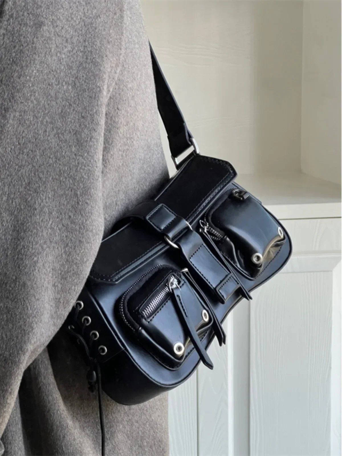 Women Y2K Gothic Punk Black Shoulder Handbag