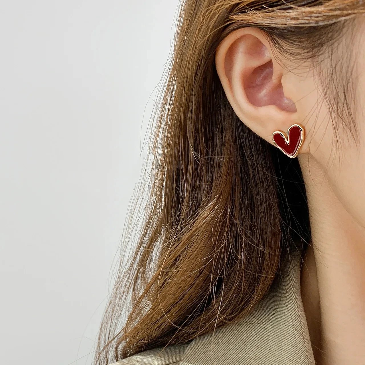 Red Heart Stud Earrings – Romantic Gold Outline Design Red Heart Stud Earrings – Romantic Gold Outline Design