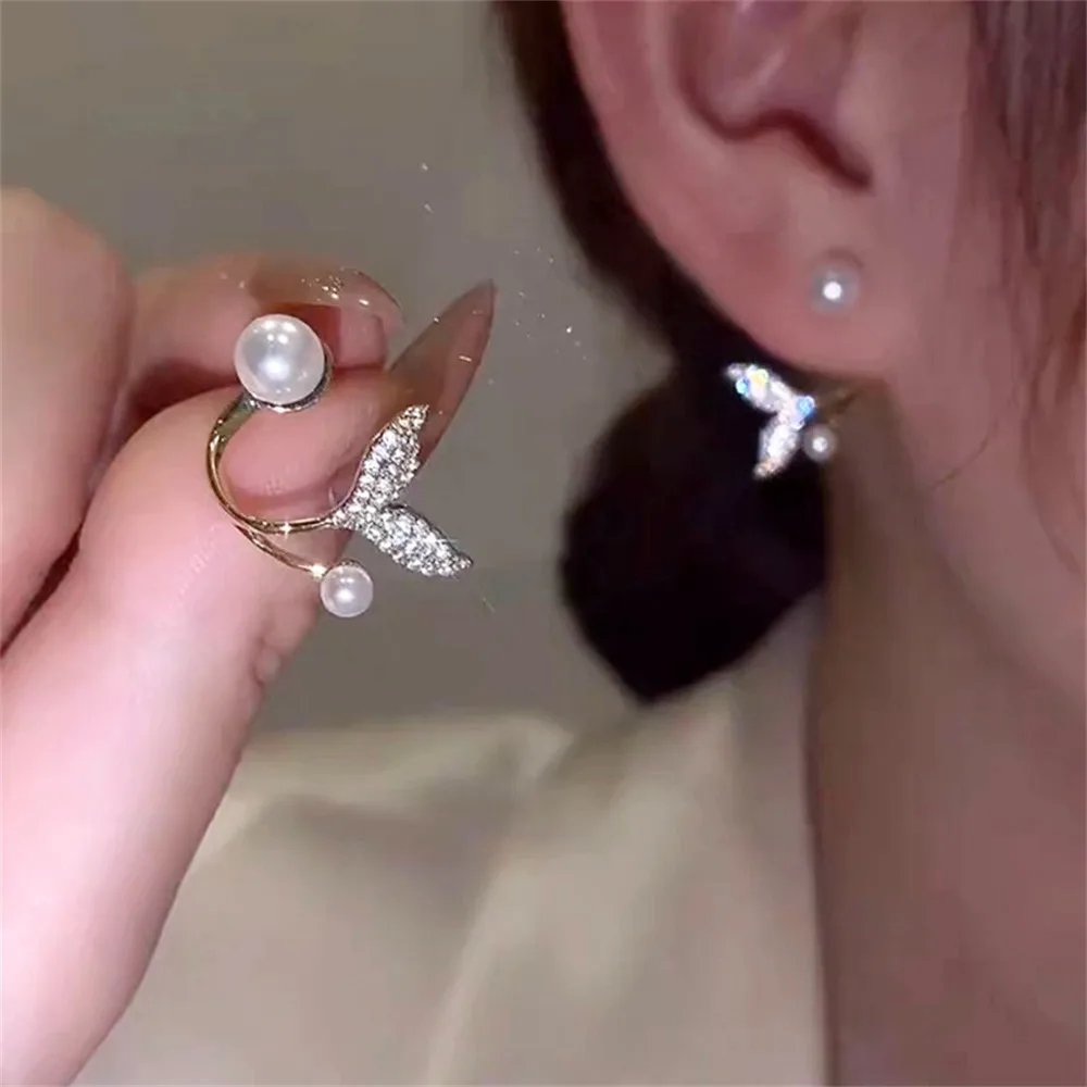 Korean Pearl Earrings – Crystal Rhinestone Luxury Design