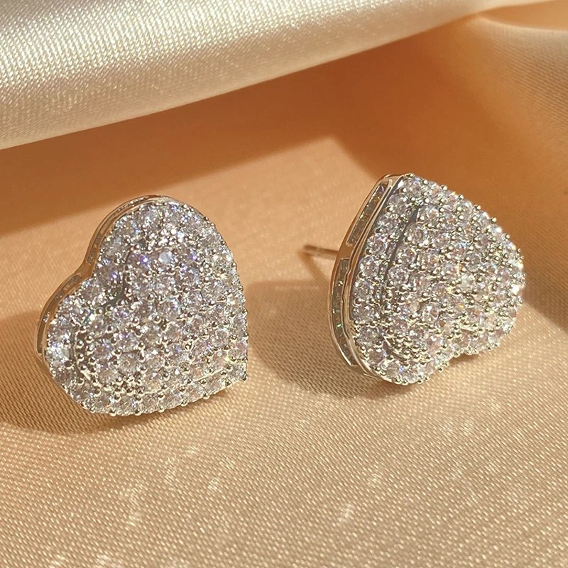 Heart Zirconia Stud Earrings – Sparkling Romantic Elegance