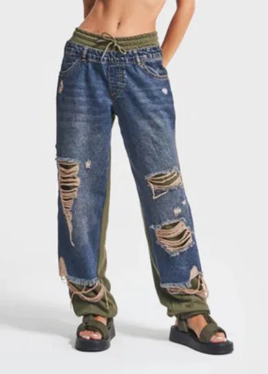 Women’s Ripped Patchwork Wide Leg Jeans – Elastic Waist Style